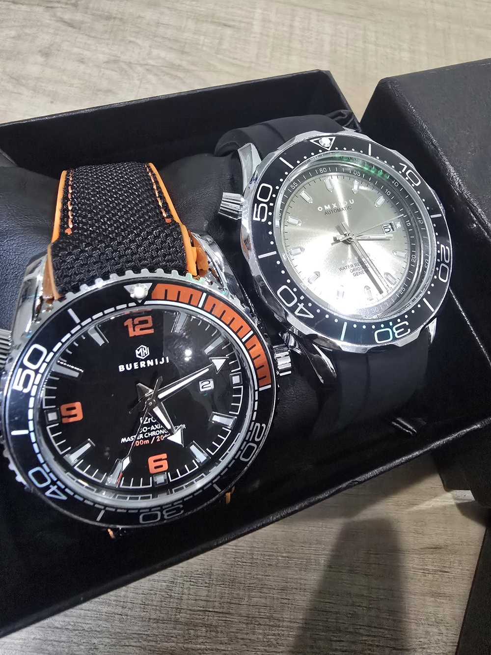 Bundle, Buerniji Men’s Black and Orange Dive Watch - Sport Swim Style